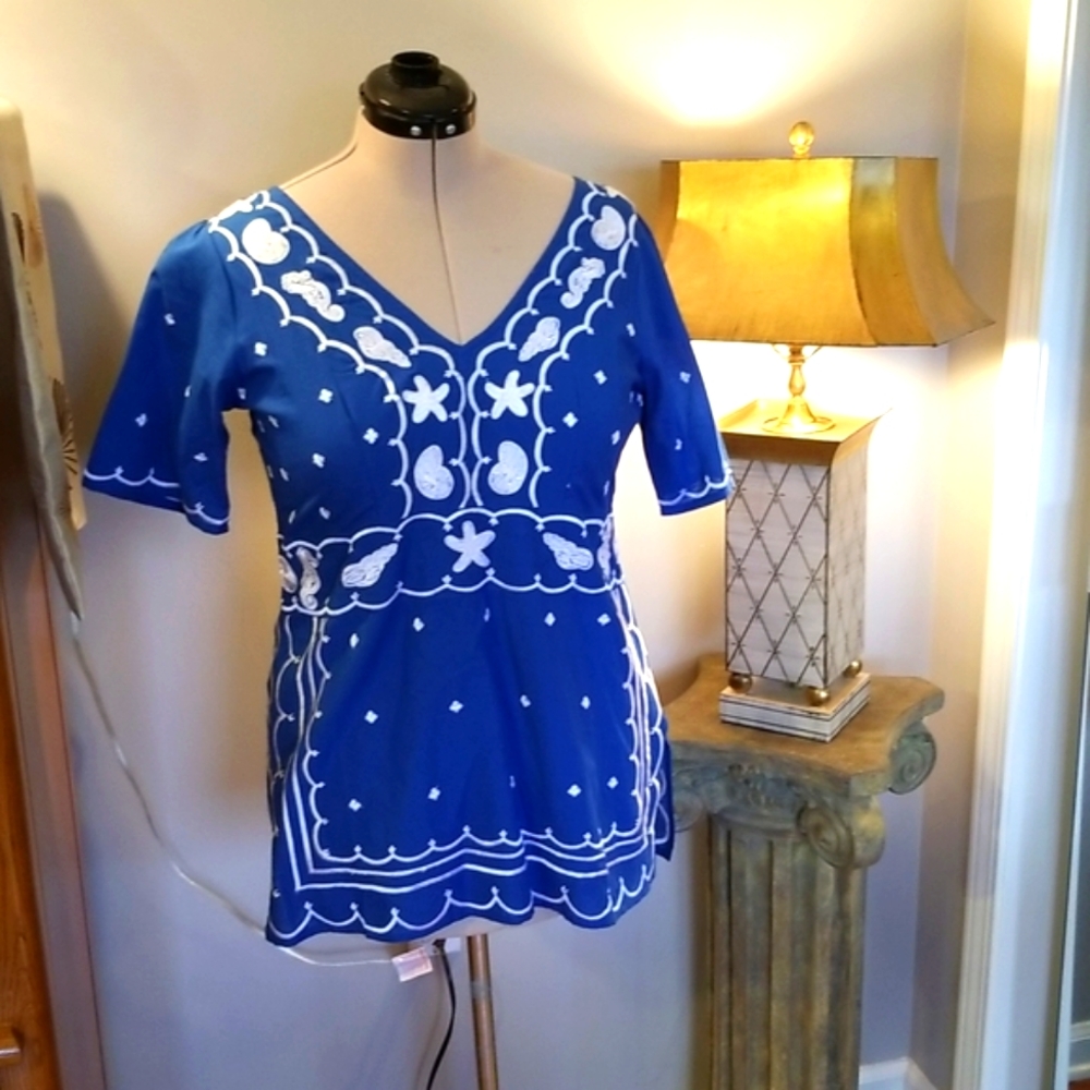 GRETCHEN SCOTT DESIGNS NWT -- GORGEOUS feminine SIDE ZIP cotton top.